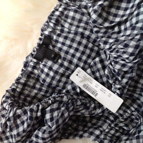 GINGHAM RUFFLE DRESS 🌸 - Picture 6 of 8